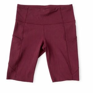 Lululemon Fast and Free High-Rise Short w/5 Pockets 8" Inseam